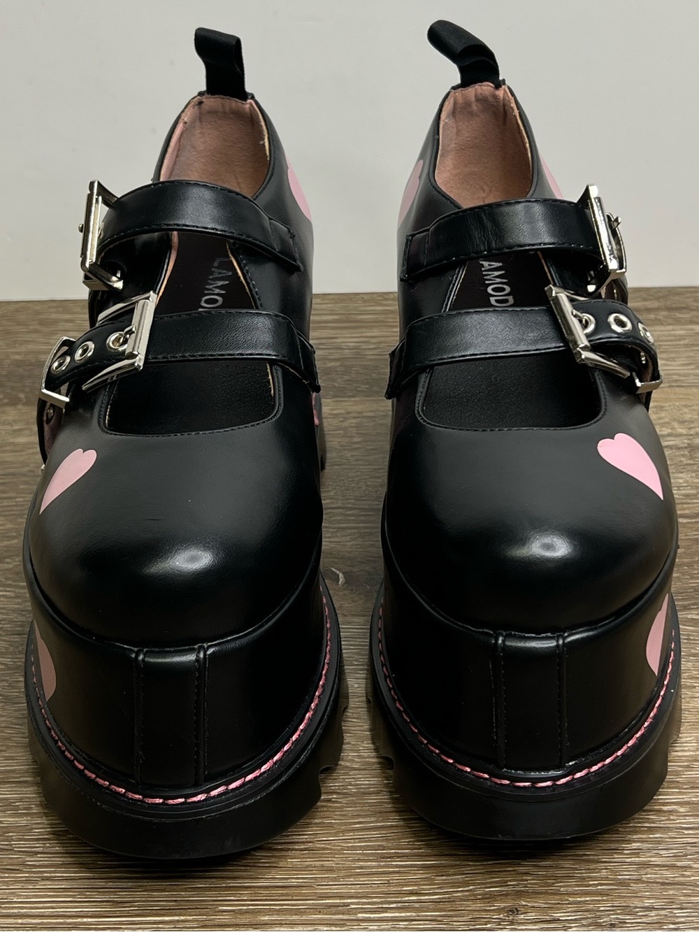 LAMODA Black & Pink Heart Platform Mary Jane Shoes Size 8 - Picture 2 of 10